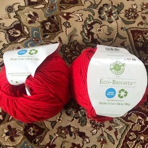skein of 5.3 oz yarn each in the color red